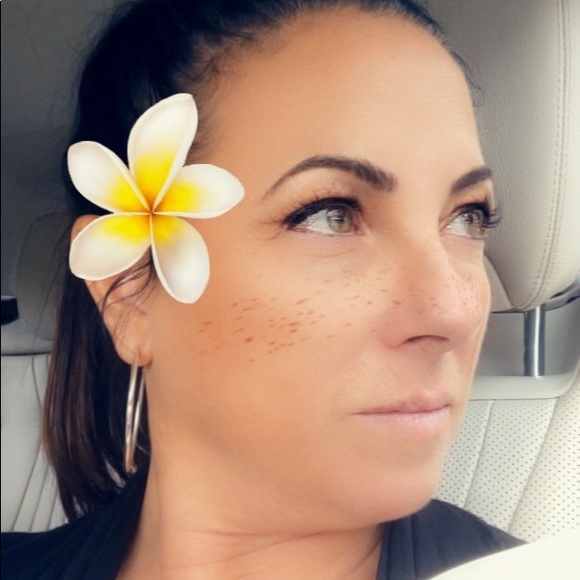 Meet your Posher, Joan - Picture 5 of 6